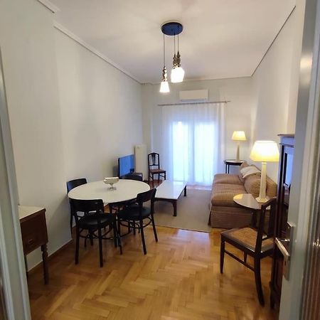 Volos Center, St Nicholas Square, Xenios Buitenkant foto